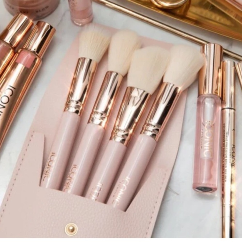 Iconic London  Makeup Brushes and Tools with Rose Gold Accents